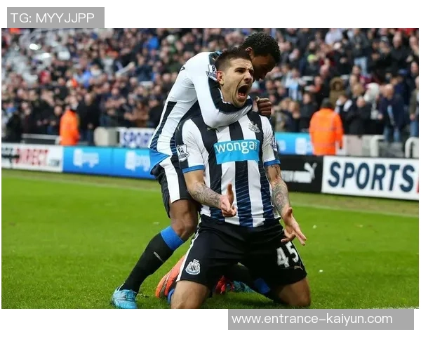 伯明翰对阵西布罗姆维奇精彩直播全程回顾与赛后分析 伯明翰对阵西布罗姆维奇精彩直播全程回顾与赛后分析